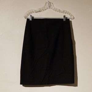 Banana Republic Black Pencil Skirt Size 6 NWOT